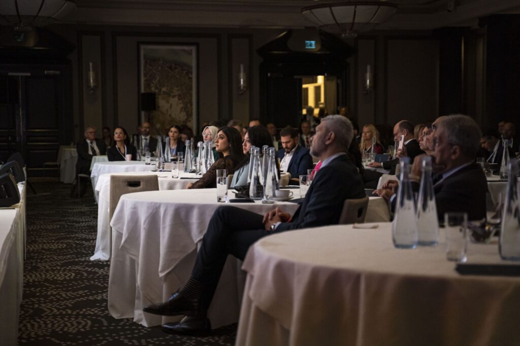 ALF_10-05-33-min-scaled